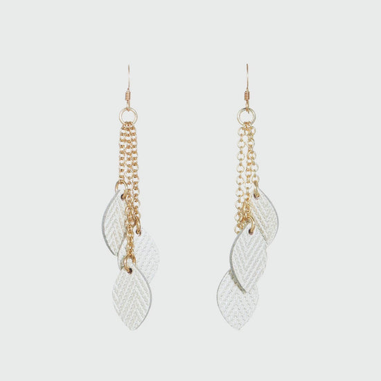 Veras Earrings | Pearl